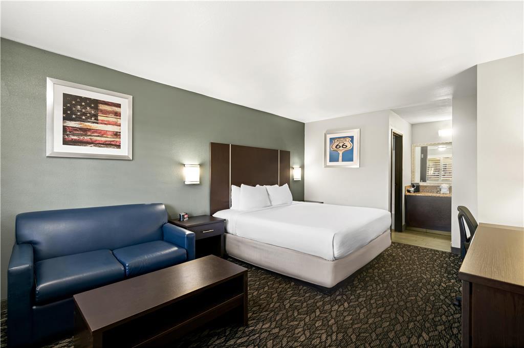 Best Western Desert Villa Inn Barstow Room photo