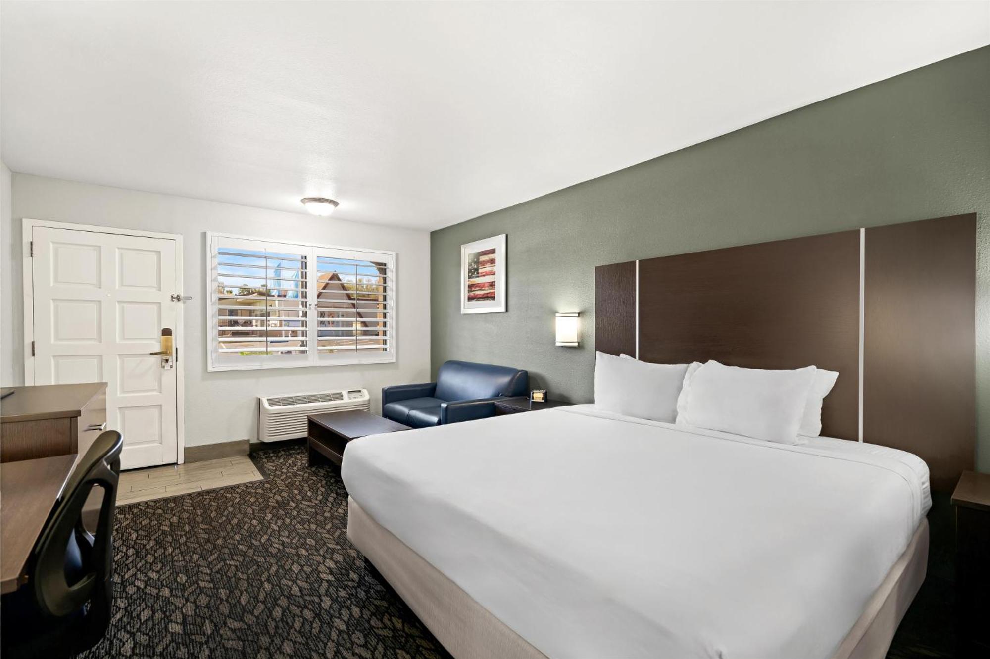 Best Western Desert Villa Inn Barstow Exterior photo