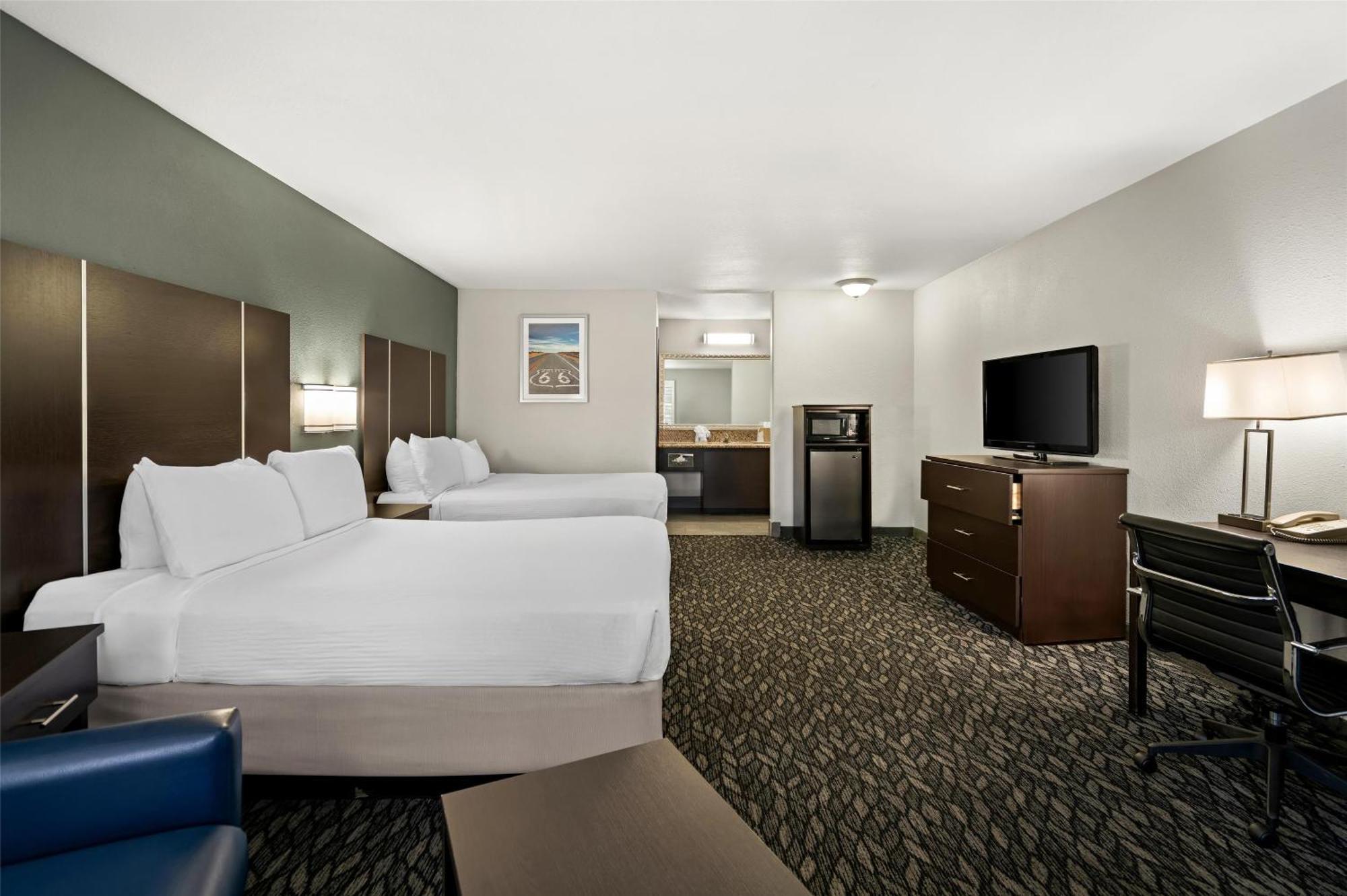 Best Western Desert Villa Inn Barstow Exterior photo